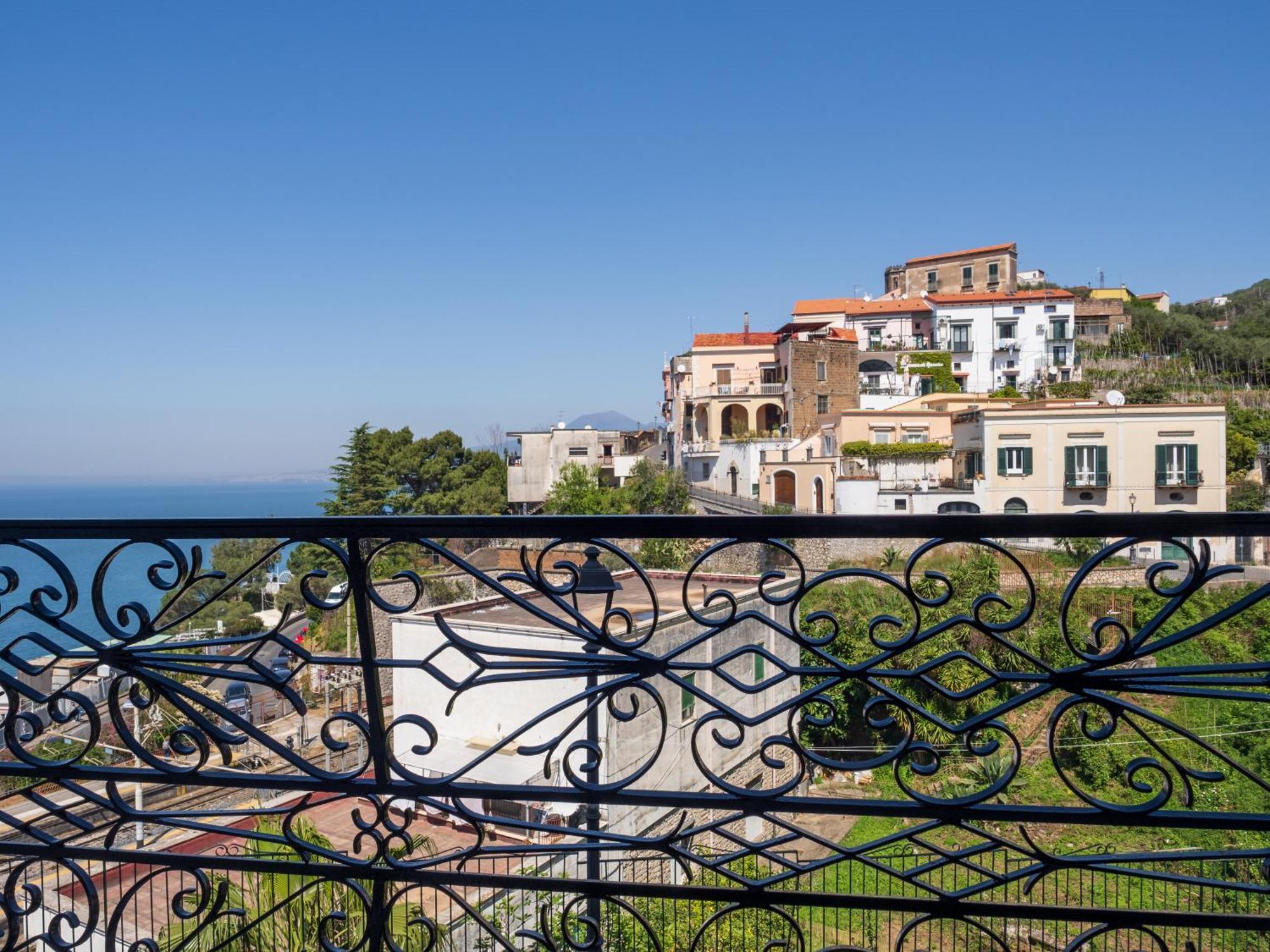 Apartamento La Casa Del Golfo Vico Equense Exterior foto